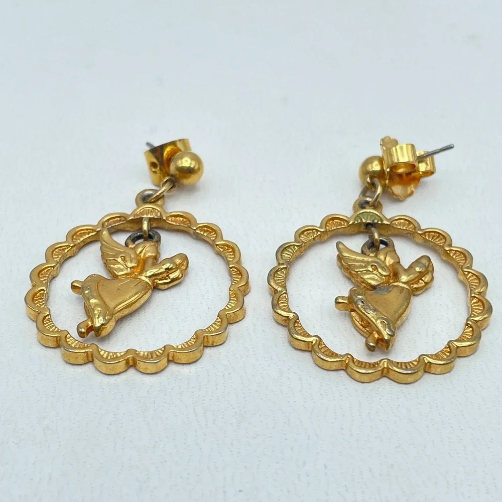 N/A vintage gold